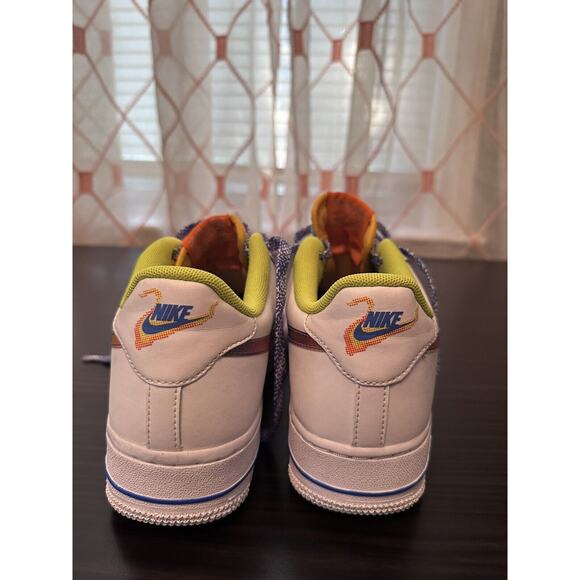 Youth Nike Air Force 1 Low - Picture 4 of 6